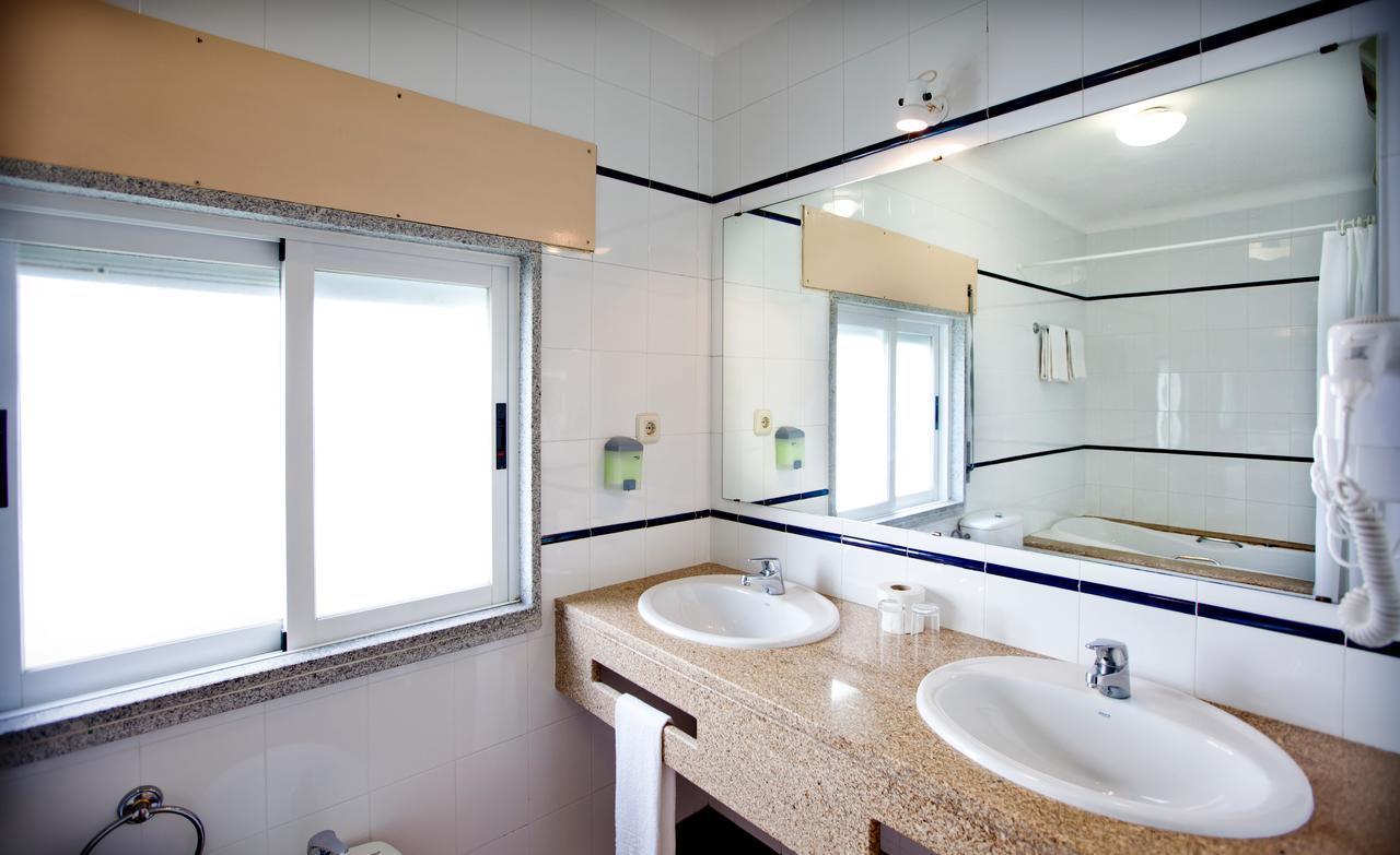 Residencial Planalto Hotel Миранда до Дуро Екстериор снимка